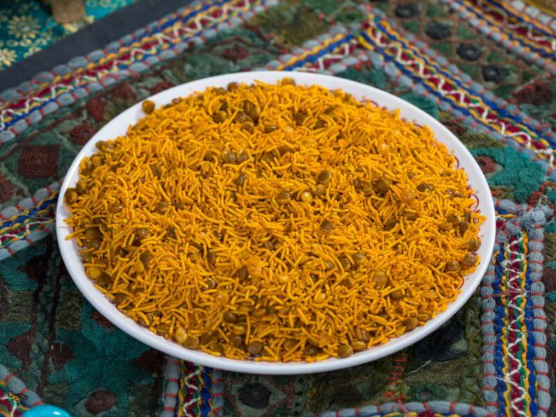 Moth Dal